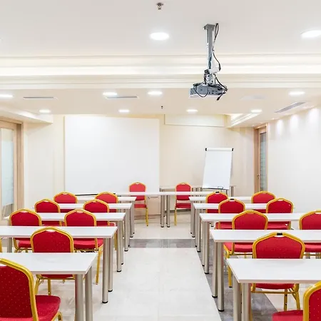 Olympus Terra Boutique Лариса