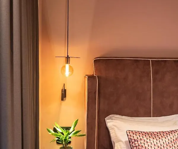 Olympus Terra Boutique Лариса