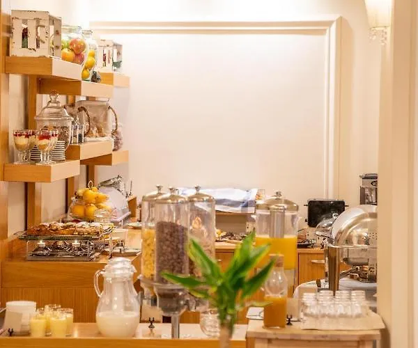 Olympus Terra Boutique Отель Лариса